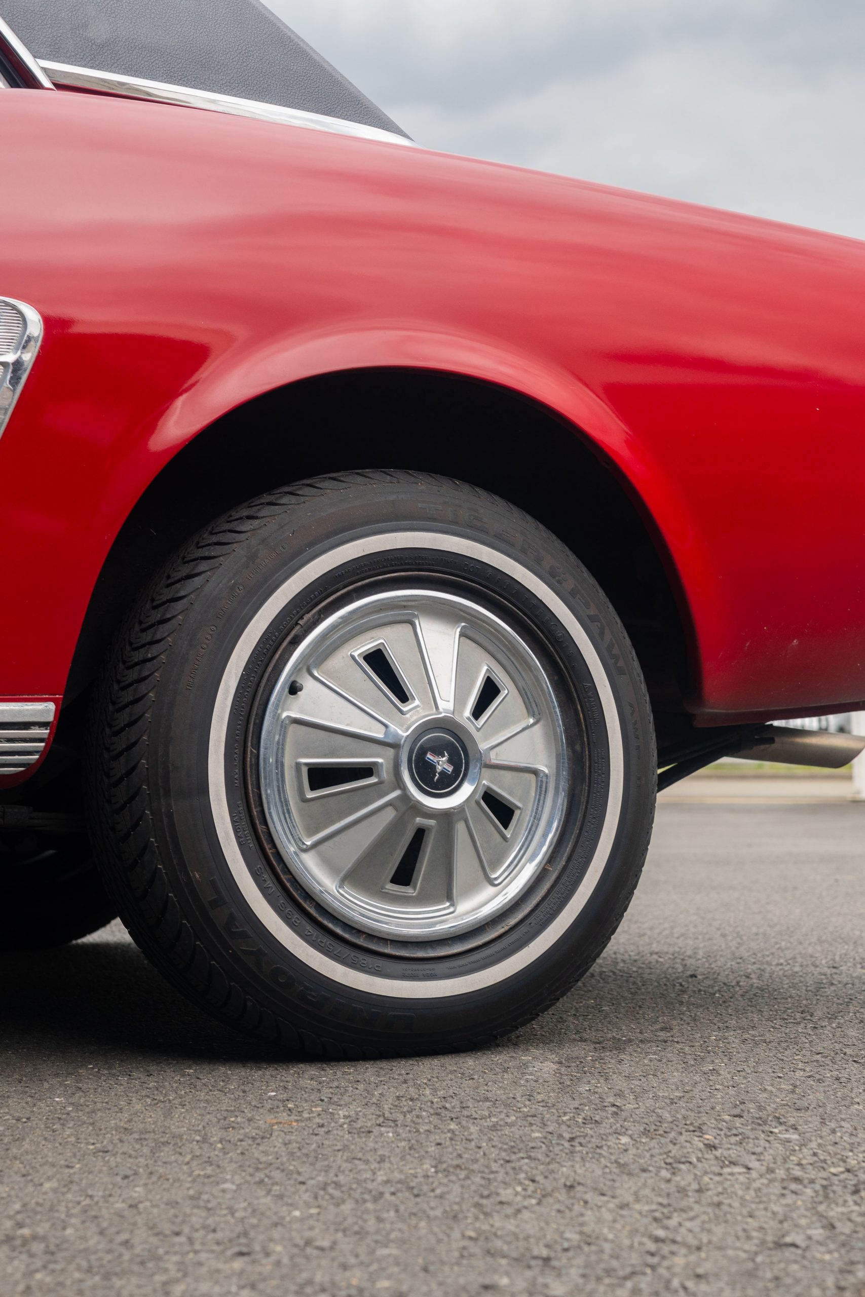 Ford Mustang 1965 early