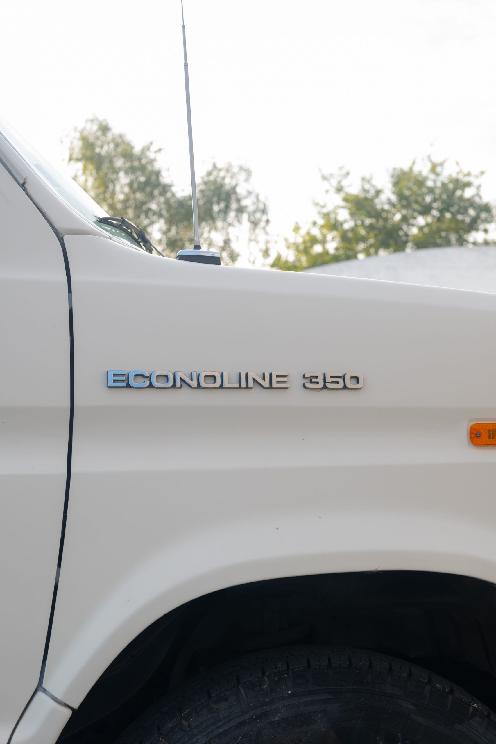Ford Econoline 350