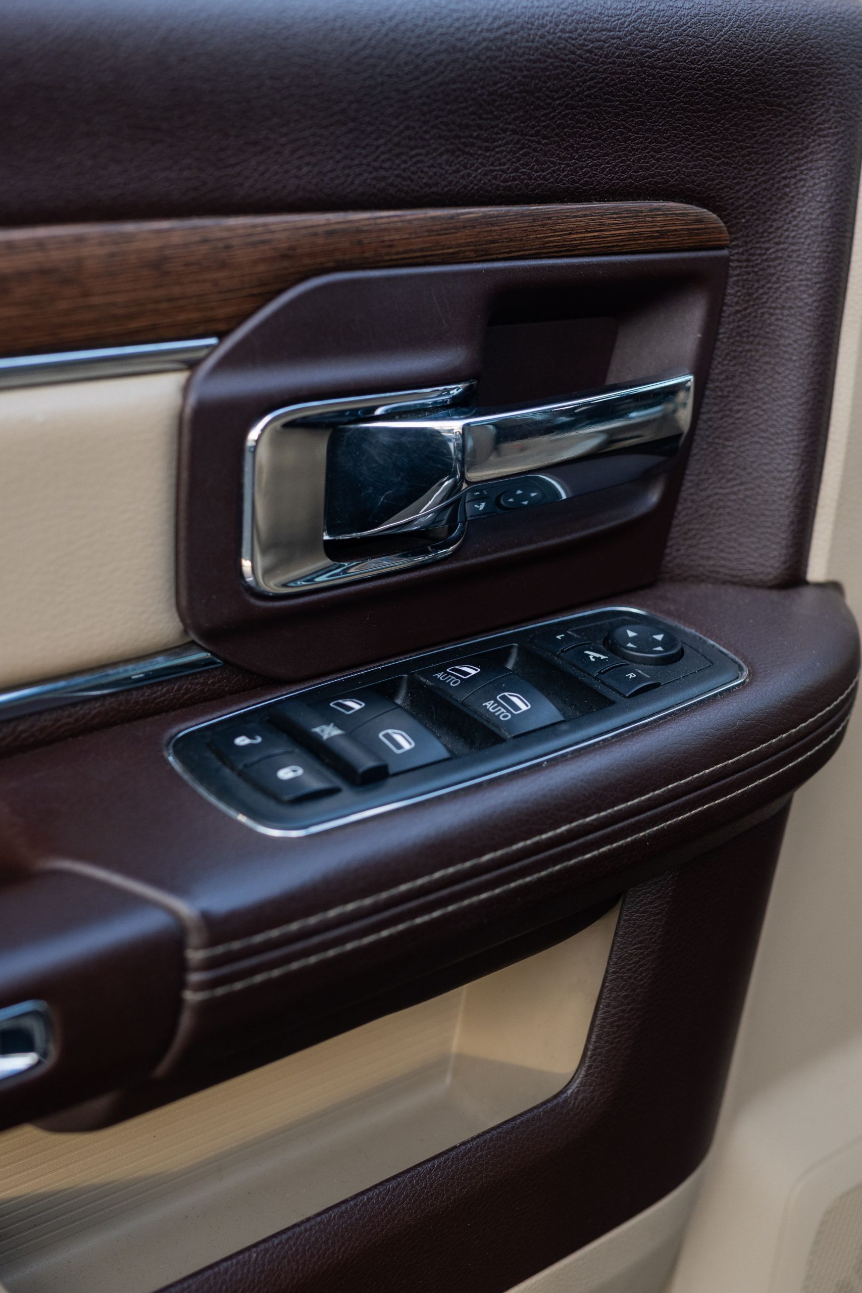 Dodge RAM 1500 Laramie