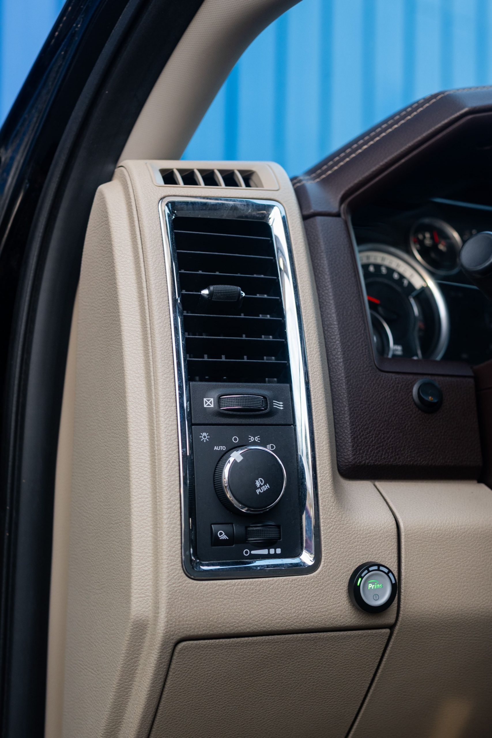 Dodge RAM 1500 Laramie