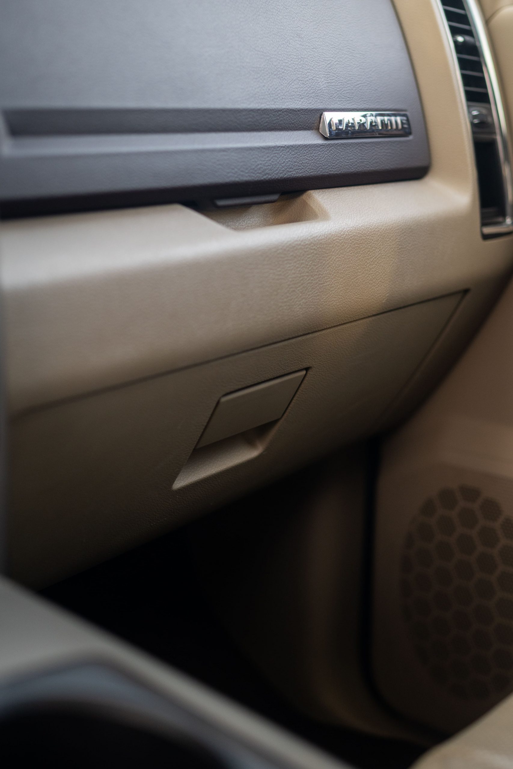 Dodge RAM 1500 Laramie