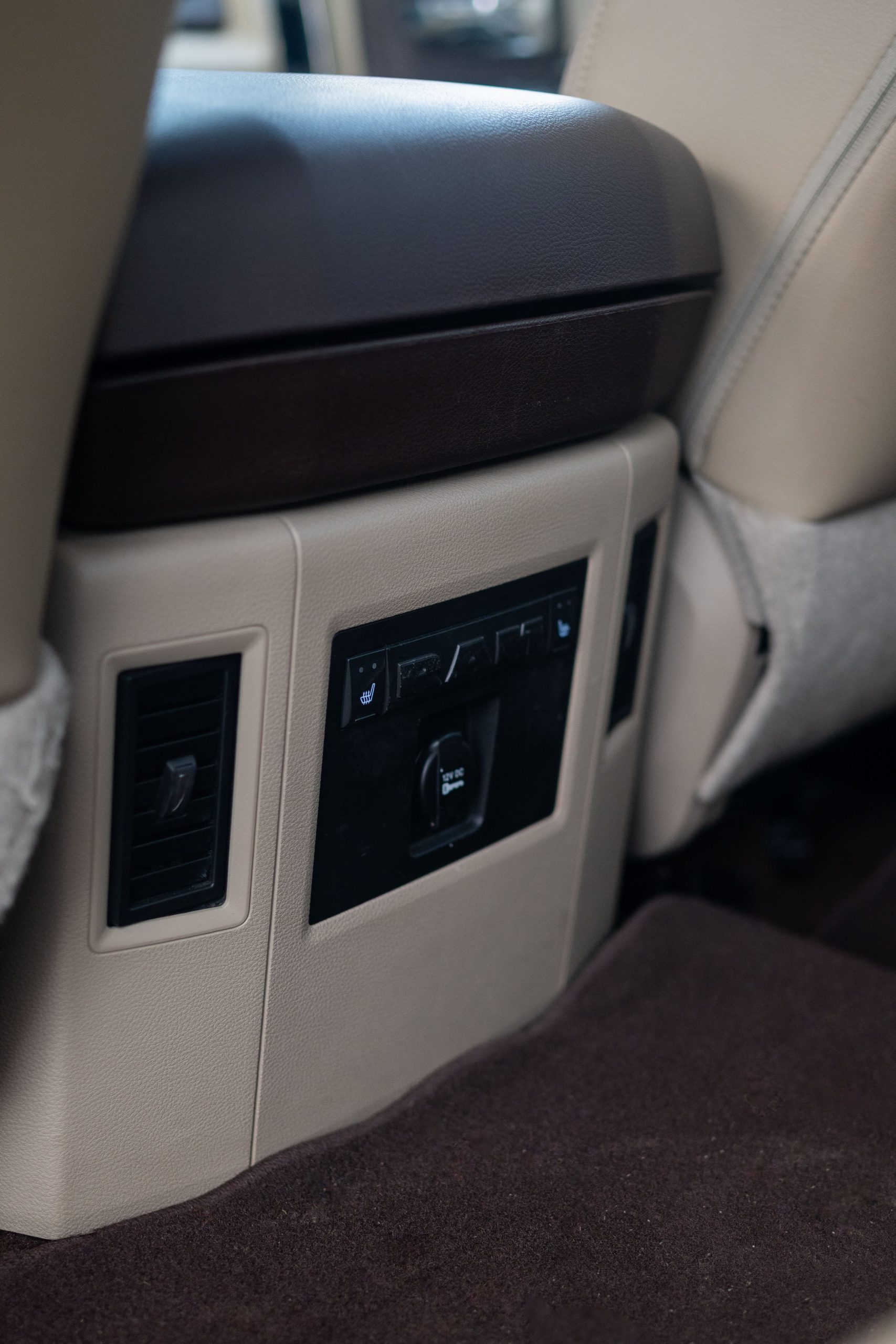 Dodge RAM 1500 Laramie