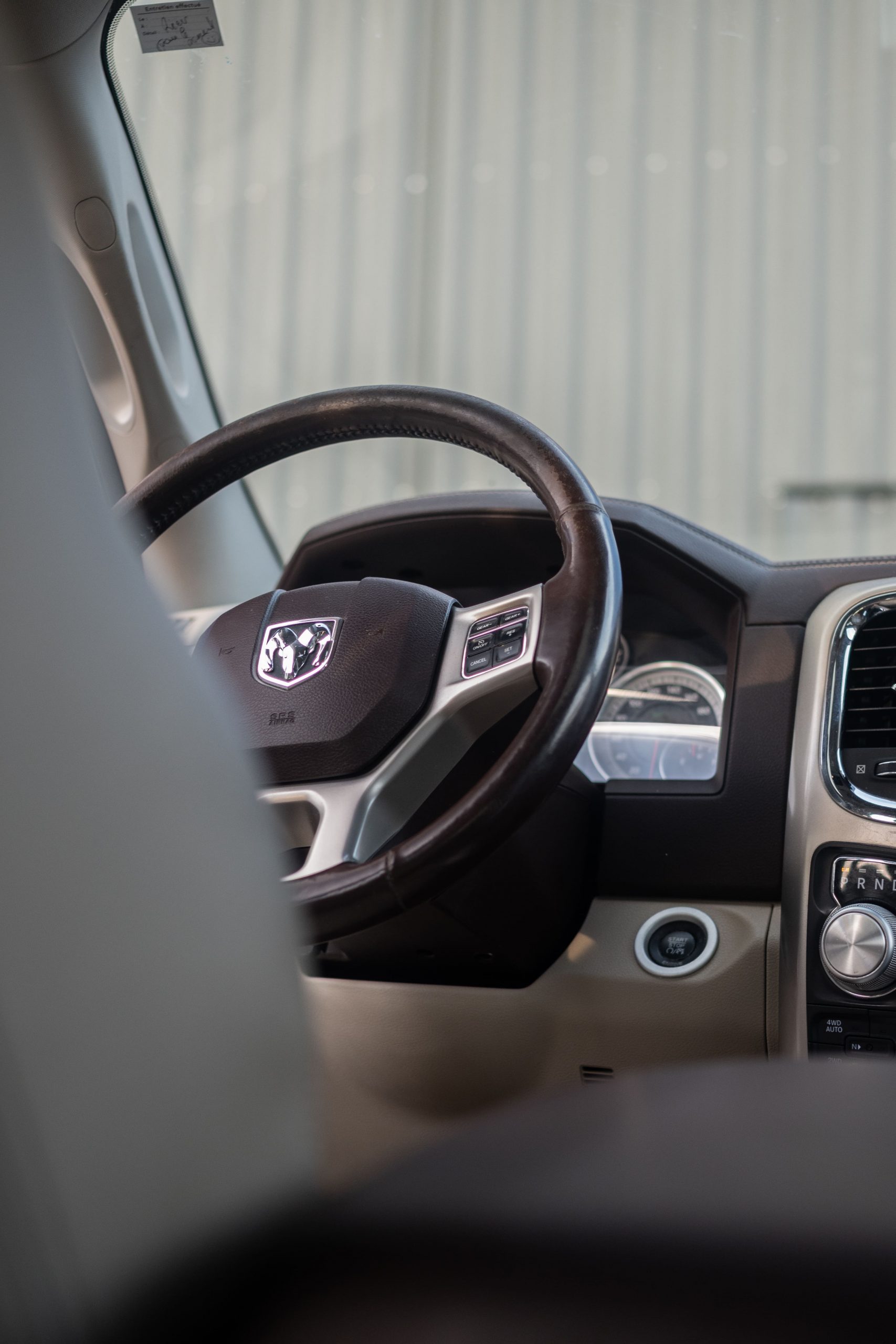 Dodge RAM 1500 Laramie